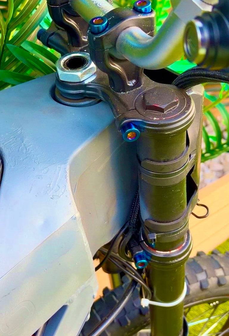 Tuttio Triple Clamp Titanium Bolts (set of 4)